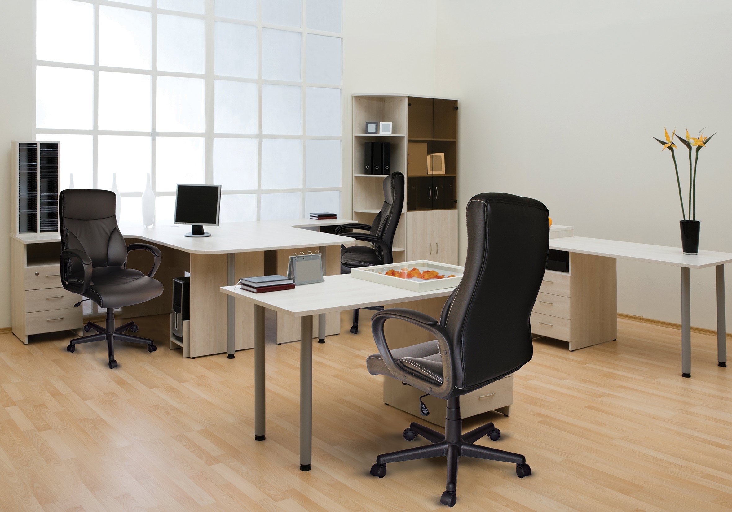 silla-de-oficina-ergonomica-negro-comoda-moderna-escritorio-reposabrazos